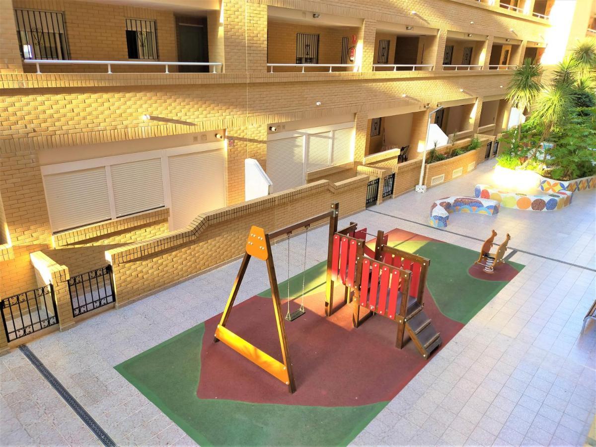 ACV - Neptuno-2ª Linea Planta 6 Norte Oropesa del Mar Exterior foto